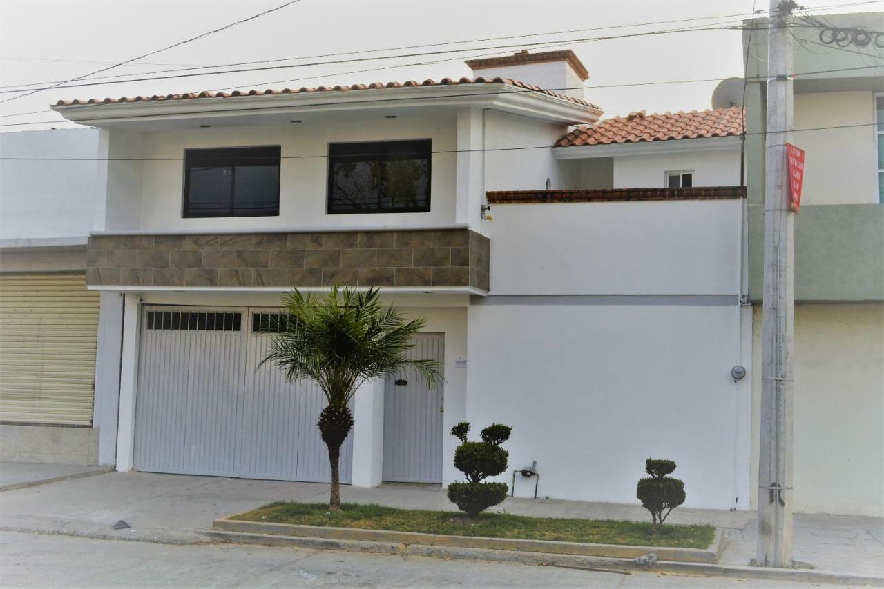 Suites Bajio León Exterior foto